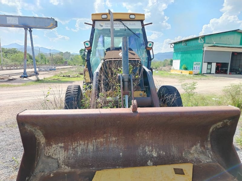 รถตักหน้าขุดหลัง