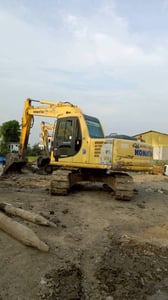 KOMATSU PC120-6 KOMATSU PC120-6