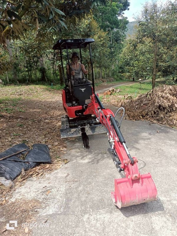 แบคโฮเล็ก