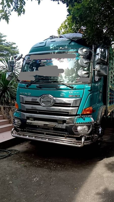 10ล้อรถล่องฮีโน่344แรงม้า 10ล้อรถล่องฮีโน่344แรงม้า