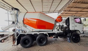 10ล้อโม่ปูน