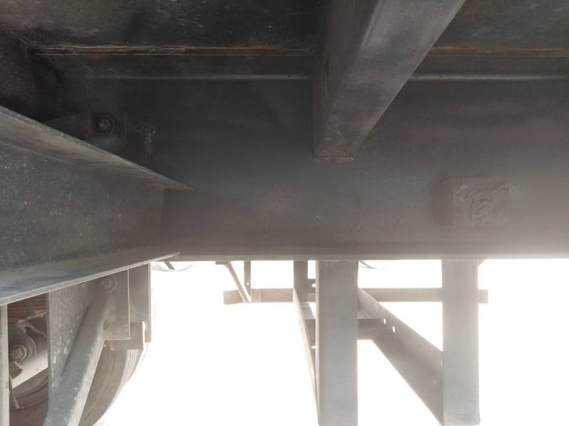 ลูกพ่วงพื้นเรียบพนัส2เพลา