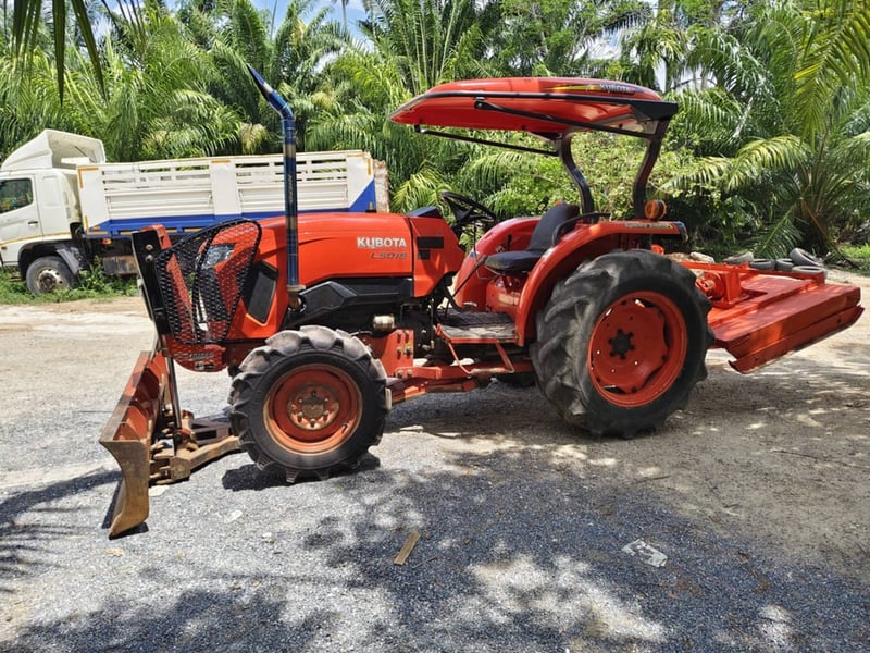 KUBOTA M5018