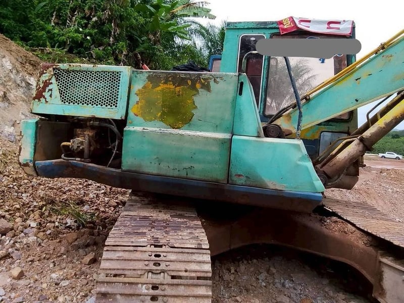 KOMATSU PC120-3