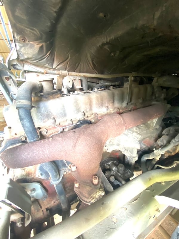 หกล้อโม่ปูนฮีโน่168แรงม้า