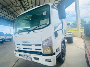 หกล้อโม่ปูนISUZU NPR150แรงม้า