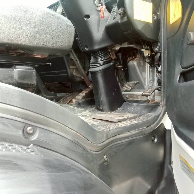 6ล้อรั้วHINO FG8J212แรงม้า