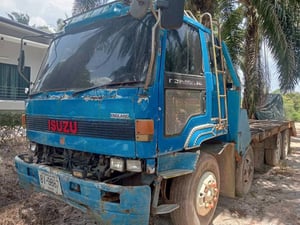 12ล้อท้ายลาดISUZU320แรงม้า