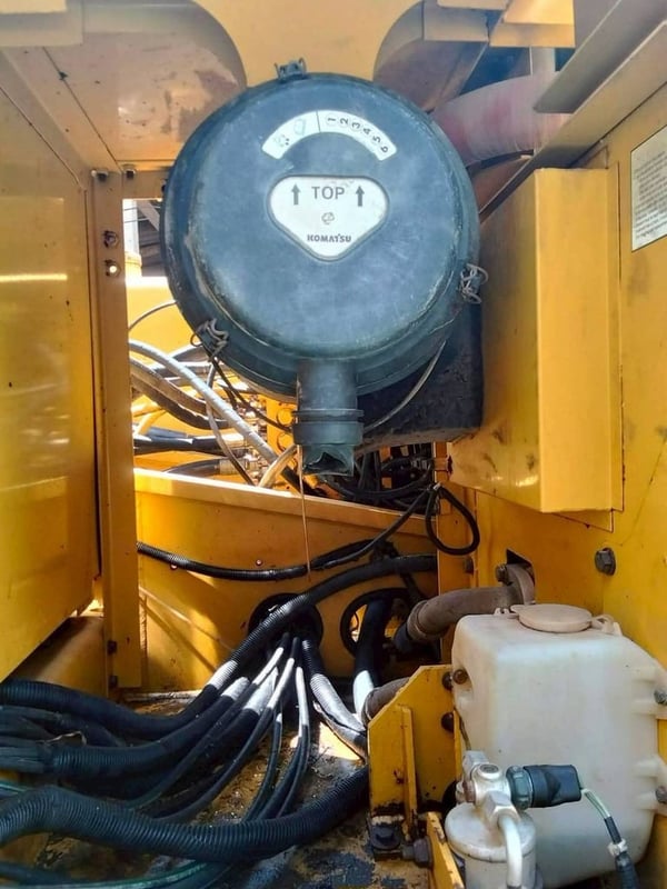 KOMATSU PC200-7 KOMATSU PC200-7