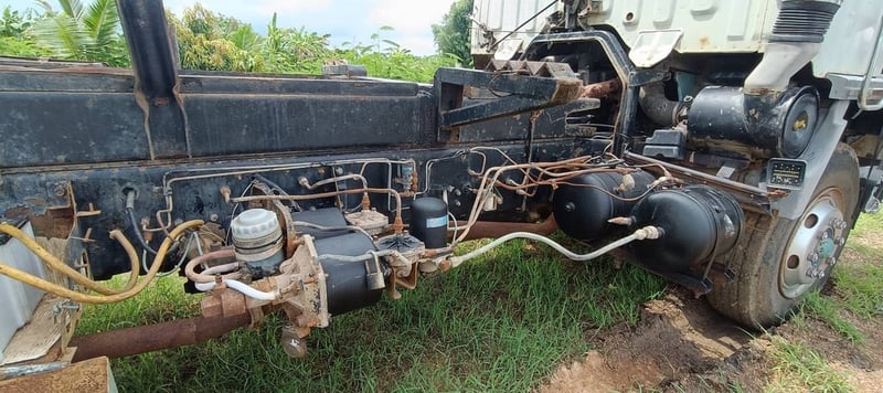 10ล้อดั้มพ์HINO FM3M240แรงม้า