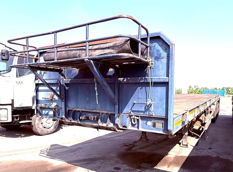 หางพื้นเรียบ