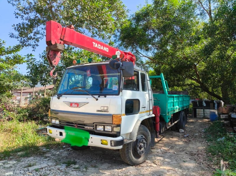 6ล้อฮีโน่FG200แรงม้า