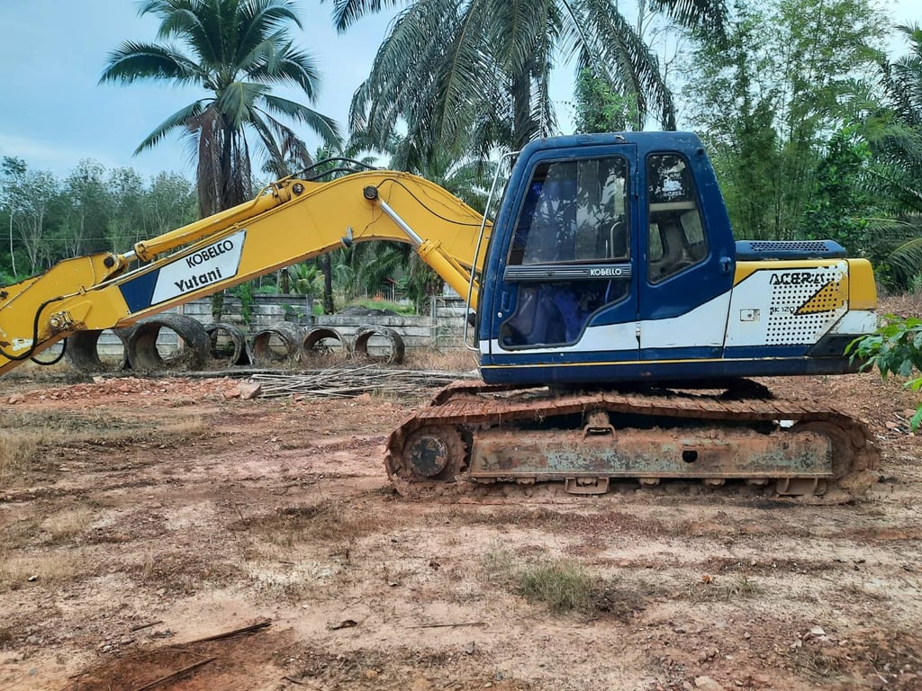 KOBELCO SK120-3