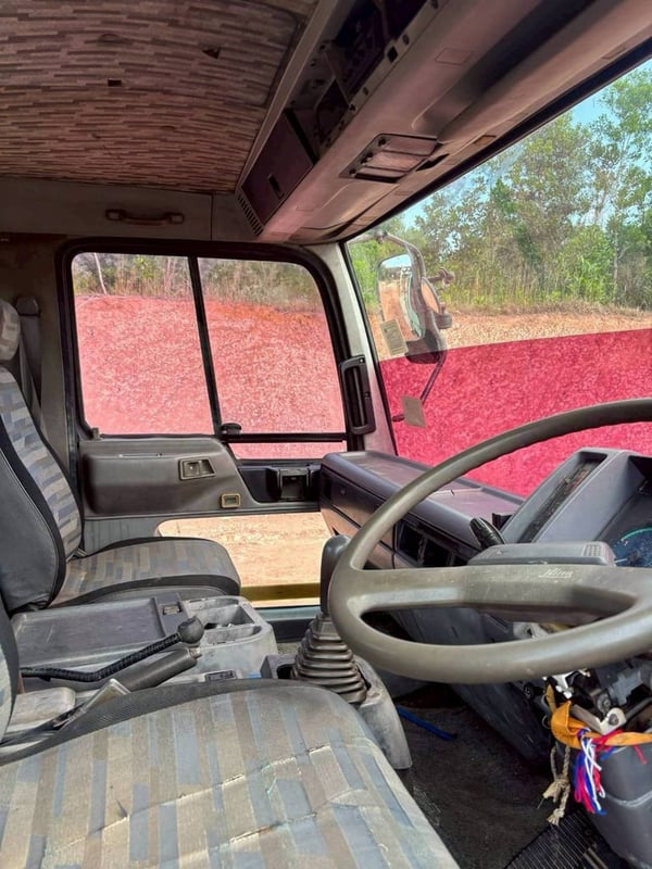 10ล้อเทรลเลอร์ท้ายลาด