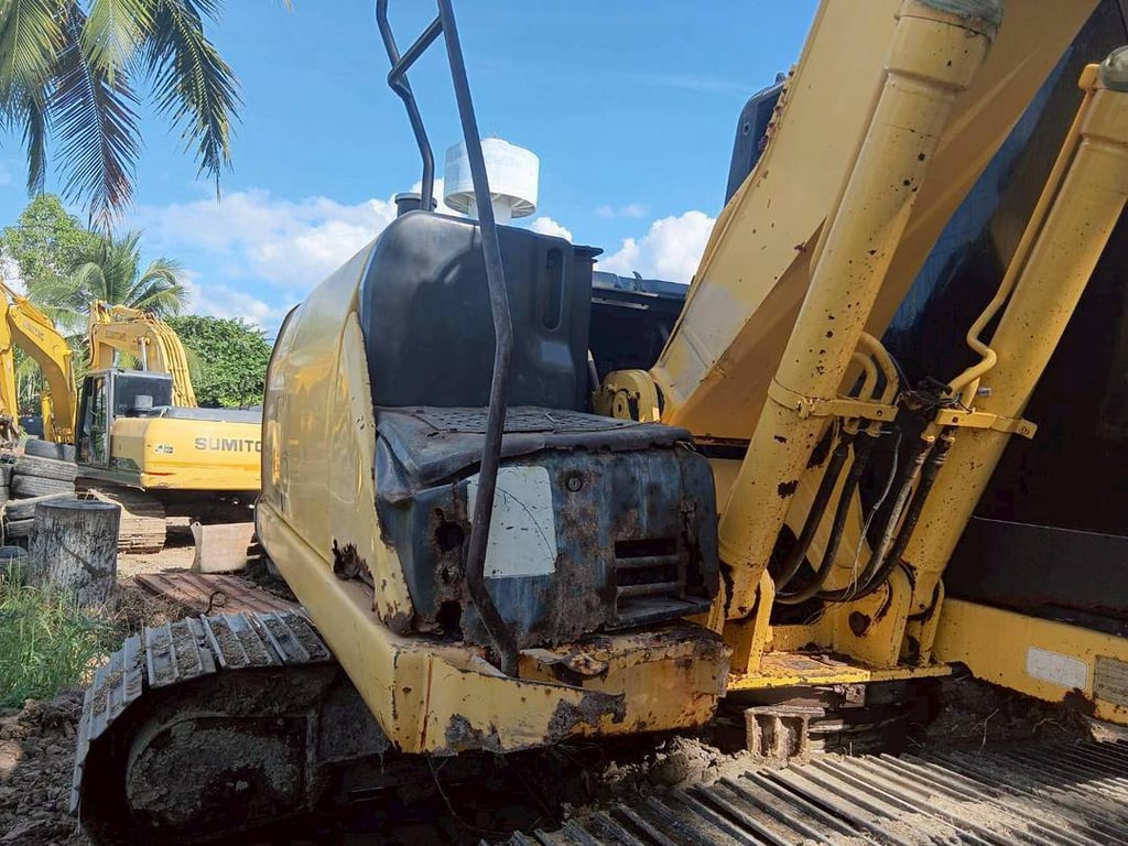 SUMITOMO SH130-5