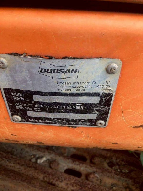 DOOSAN DX140LC DOOSAN DX140LC