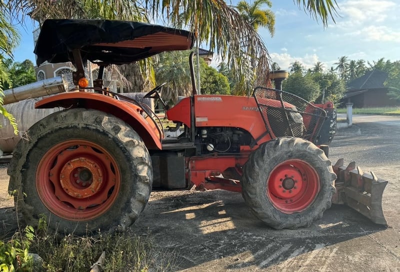 รถไถคูโบต้าM108S