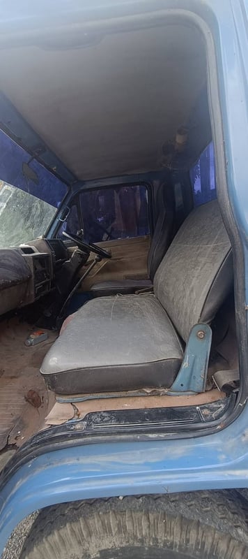 6ล้อไม่ดั้มพ์ISUZU NPR115แรงม้า