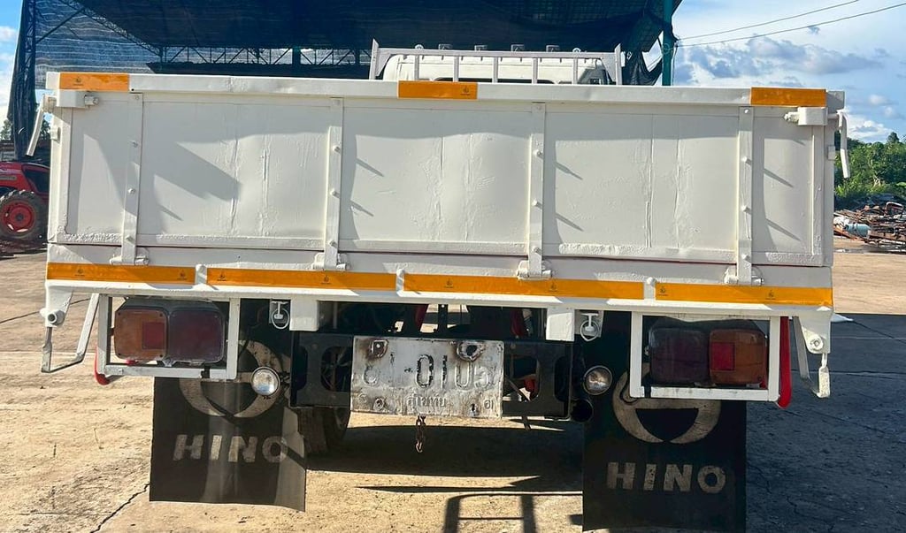  HINO FC4J