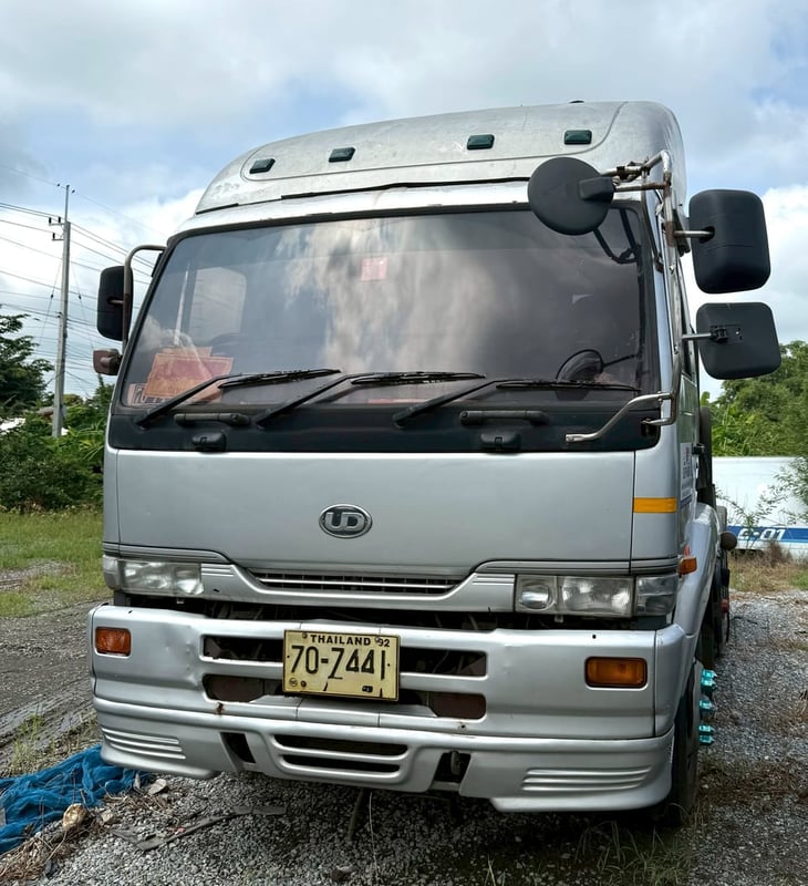 หัวลากนิสสันยูดี454.320แรงม้า