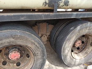 10ล้อบรรทุกน้ำเพลาเดียว