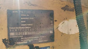 KOMATSU PC35MR-2