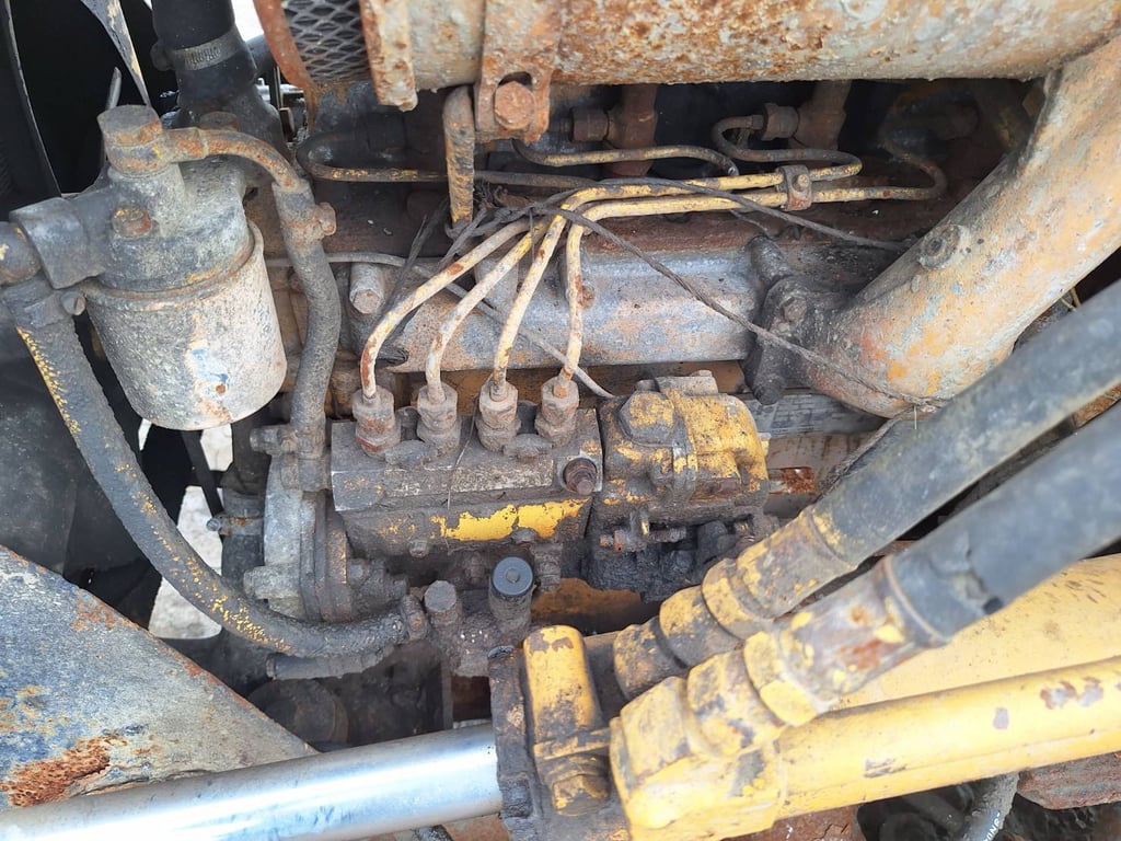 KOMATSU D2-5