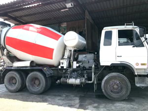 10ล้อโม่ปูน