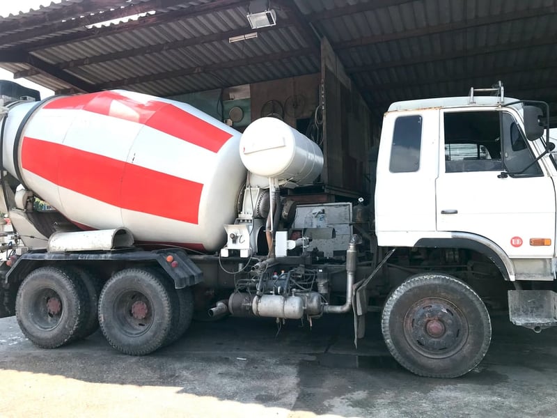 10ล้อโม่ปูน