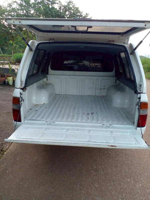 ฟอร์ด4ประตู