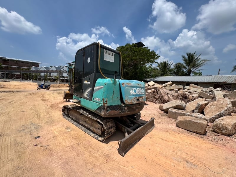 KOBELCO SK60