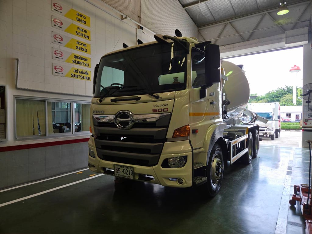 HINO FM 350แรงม้า รถบรรทุก 10ล้อ โม่ผสมปูน ไกรสร 091-7838676