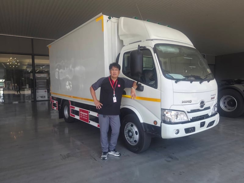 ฟรีดาวน์ รถบรรทุกตู้แห้ง EURO 5 ไกรสร 091-7838676 , 086-3516797 ฟรีดาวน์ รถบรรทุกตู้แห้ง EURO 5 ไกรสร 091-7838676 , 086-3516797