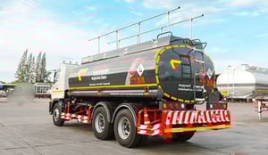 รถบรรทุกน้ำมันเชื้อเพลิงขนาด 18,000 ลิตร ฟรีดาวน์ ไกรสร 086-3516797 รถบรรทุกน้ำมันเชื้อเพลิงขนาด 18,000 ลิตร ฟรีดาวน์ ไกรสร 086-3516797