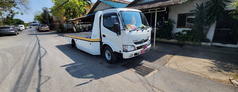 รถสไลด์ ขายดาวน์ 55,000 ถาดกองพื้น ประกอบใหม่ ไกรสร  0917838676