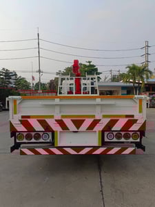 ขายรถบรรทุก 6 ล้อ พร้อมเครน 3 ตัน  ไกรสร   0863516797  