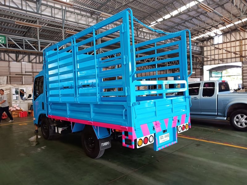 รถบรรทุกใหญ่ NLR 130 คอกแป็ป กล่อง จดป้ายเขียว ไม่ติดเวลา รถบรรทุกใหญ่ NLR 130 คอกแป็ป กล่อง จดป้ายเขียว ไม่ติดเวลา