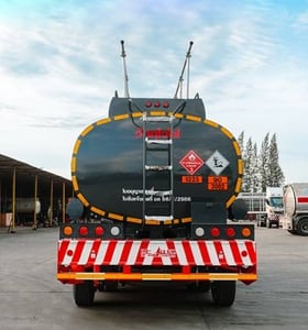 รถบรรทุกน้ำมัน 18,000  ลิตร ไกรสร 086-3516797 , 0917838676