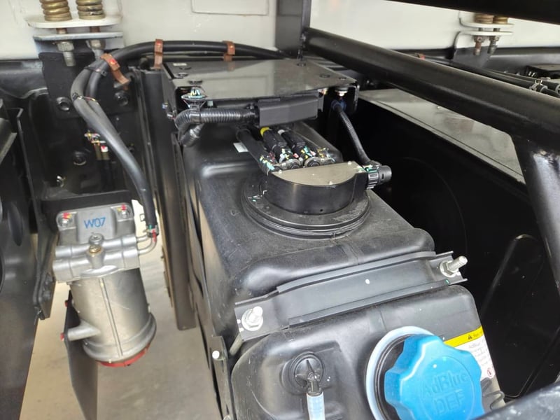 รถดั๊ม 2 เพลา ไกรสร 086-3516797 รุ่นใหม่ EURO 5 ดาวน์ต่ำ รับรถได้ทันที 350 แรงม้า