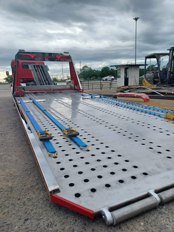 รถสไลด์ ขนาดเล็ก บรรทุก 3 ตัน ขายดาวน์35,000 ติดจ่อ  ไกรสร 086-3516797