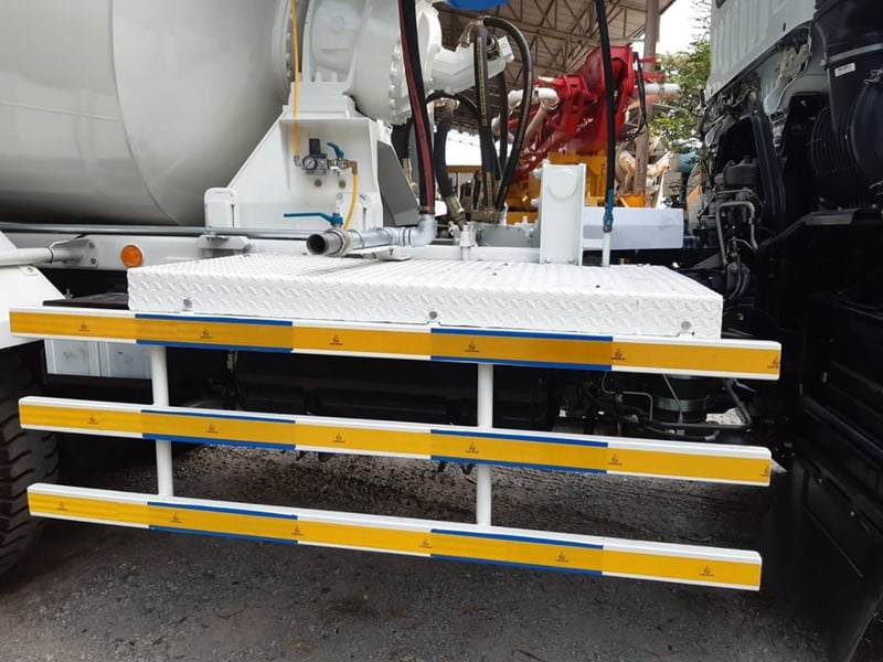 ขายดาวน์ 79,000 รถโม่ปูน  ขนาด 6 คิว ขายด่วน ไกรสร 086-3516797