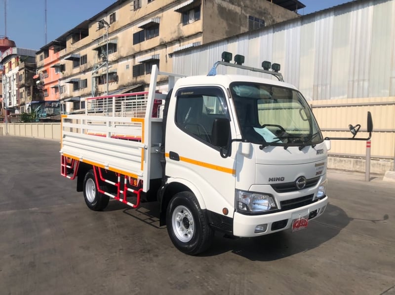 รถบรรทุกใหญ่ ATOM 136 คอกแป็ป กล่อง จดป้ายเขียว ไม่ติดเวลา  091-7838676 , 086-3516797