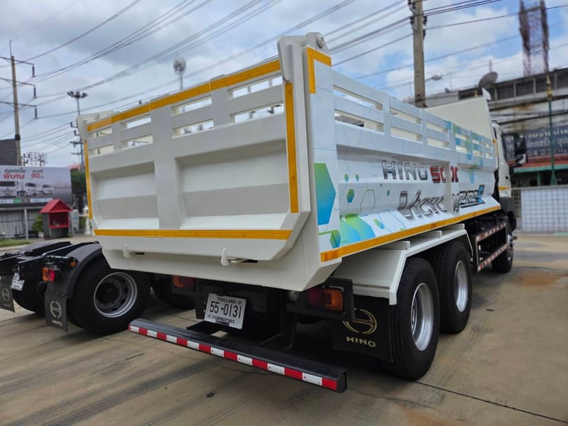 รถดั๊ม 2 เพลา ไกรสร 086-3516797 รุ่นใหม่ EURO 5 ดาวน์ต่ำ รับรถได้ทันที 350 แรงม้า