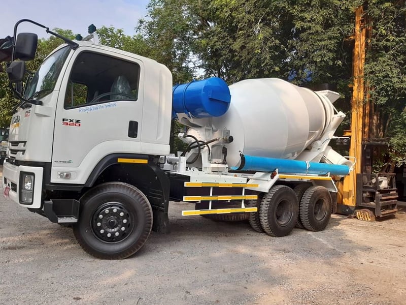 ขายดาวน์ 79,000 รถโม่ปูน  ขนาด 6 คิว ขายด่วน ไกรสร 086-3516797