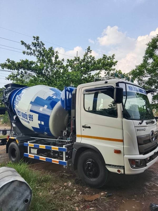 รถโม่ปูน 6 ล้อ ขนาด 4.5คิว ไกรสร 086-3516797 พร้อมส่งมอบ รถโม่ปูน 6 ล้อ ขนาด 4.5คิว ไกรสร 086-3516797 พร้อมส่งมอบ