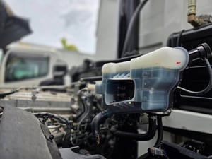 ใหม่หัวลาก ฟรีดาวน์ ออกรถได้เลย  ไกรสร 091-7838676 EURO 5  086-3516797