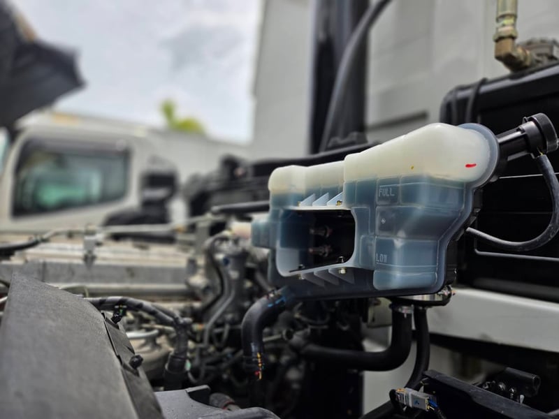 รถดั๊ม 2 เพลา ไกรสร 086-3516797 รุ่นใหม่ EURO 5 ดาวน์ต่ำ รับรถได้ทันที 350 แรงม้า