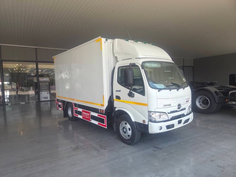 ฟรีดาวน์ รถบรรทุกตู้แห้ง EURO 5 ไกรสร 091-7838676 , 086-3516797 ฟรีดาวน์ รถบรรทุกตู้แห้ง EURO 5 ไกรสร 091-7838676 , 086-3516797