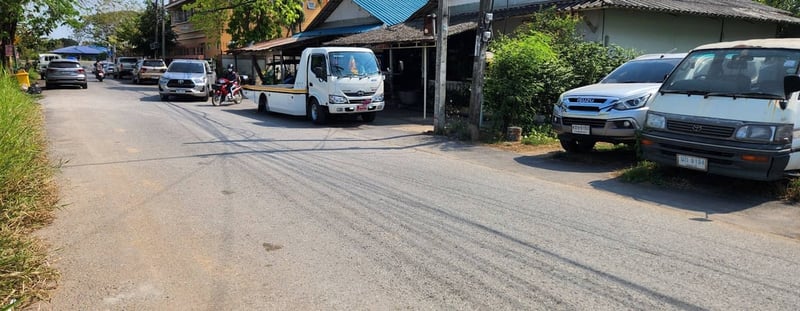 รถสไลด์ ขายดาวน์ 55,000 ถาดกองพื้น ประกอบใหม่ ไกรสร  0917838676