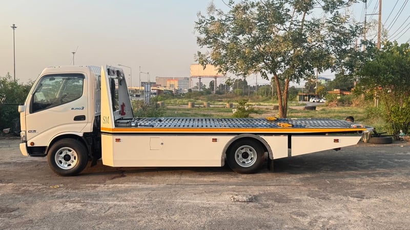 รถสไลด์ ขายดาวน์ 55,000 ถาดกองพื้น ประกอบใหม่ ไกรสร  0917838676